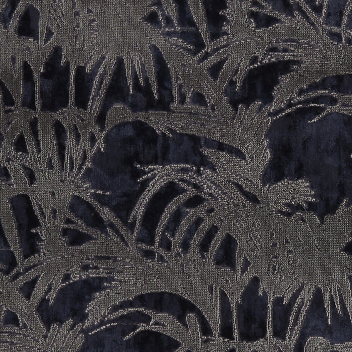 f130504cac0-tropicale-midnight-clarke-and-clarke