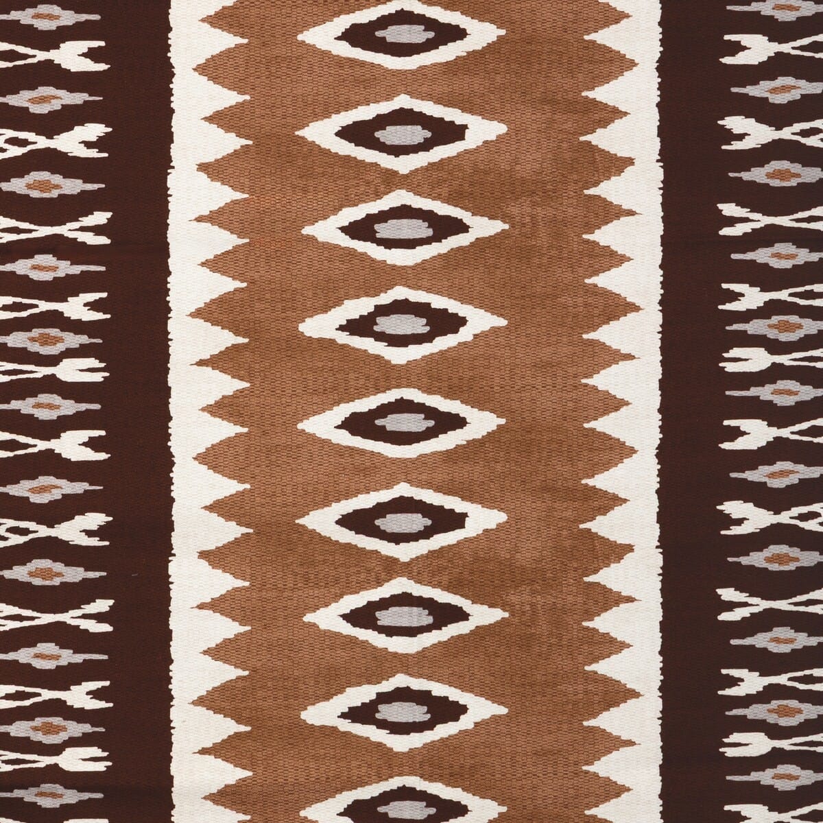 cerritos60-cerritos-mocha-kravet-couture