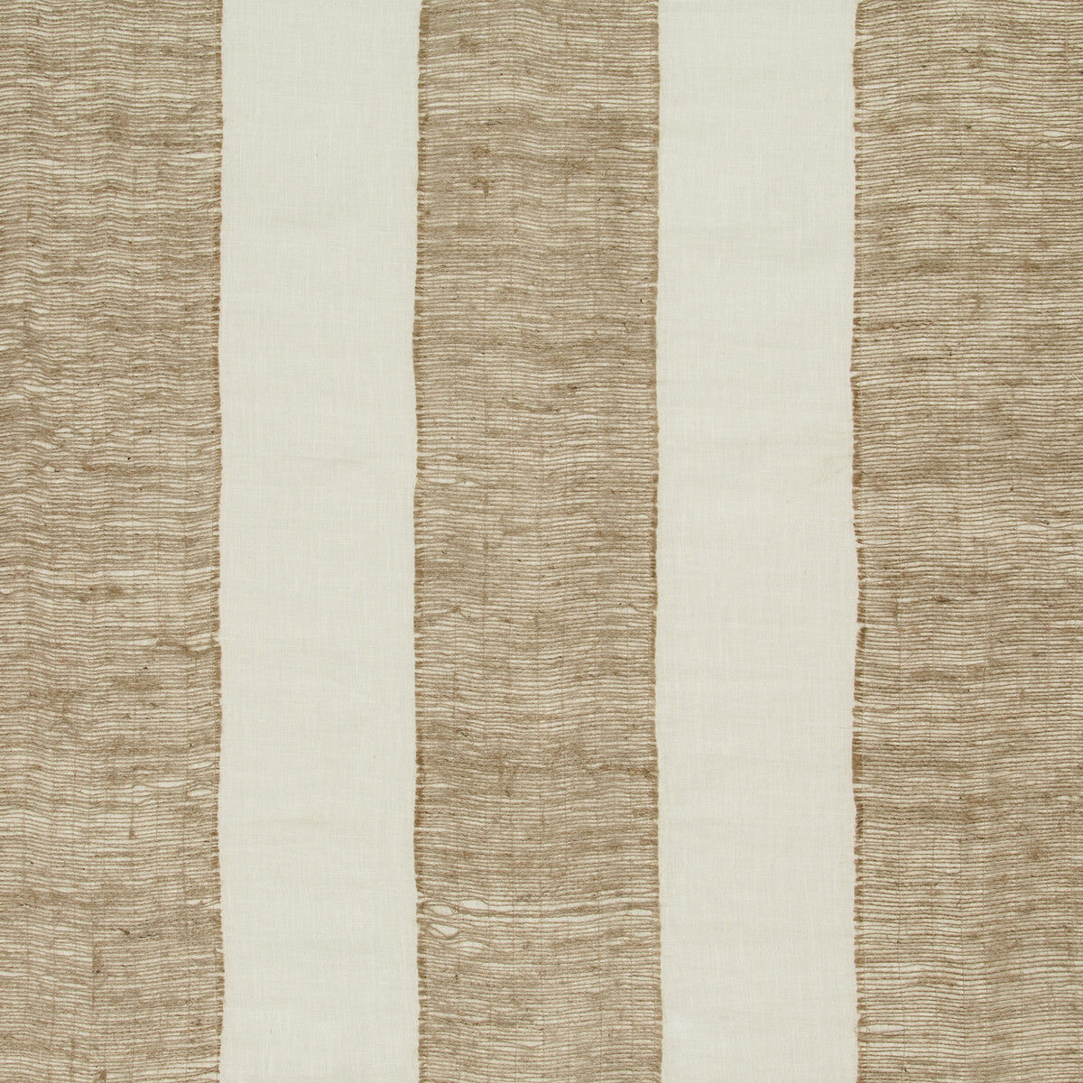 46131060-no-frills-honey-kravet-design