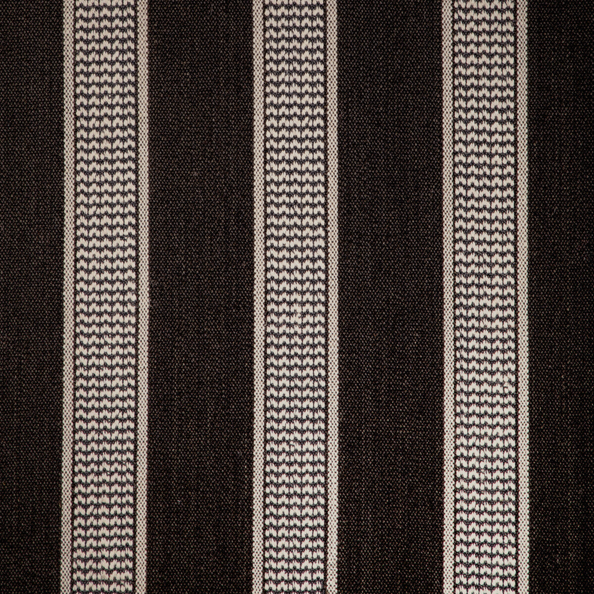 37385210-west-wind-graphite-kravet-design