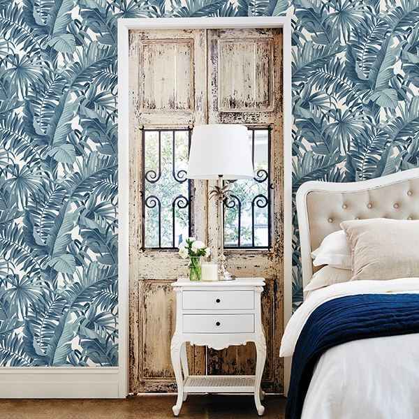 alfresco-navy-palm-leaf-wallpaper-york-wallcoverings-2744-24133 - York Wallcoverings Wallpaper