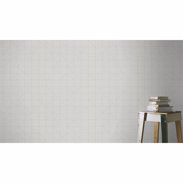 teague-silver-geometric-wallpaper-york-wallcoverings-rh610741 - York Wallcoverings Wallpaper