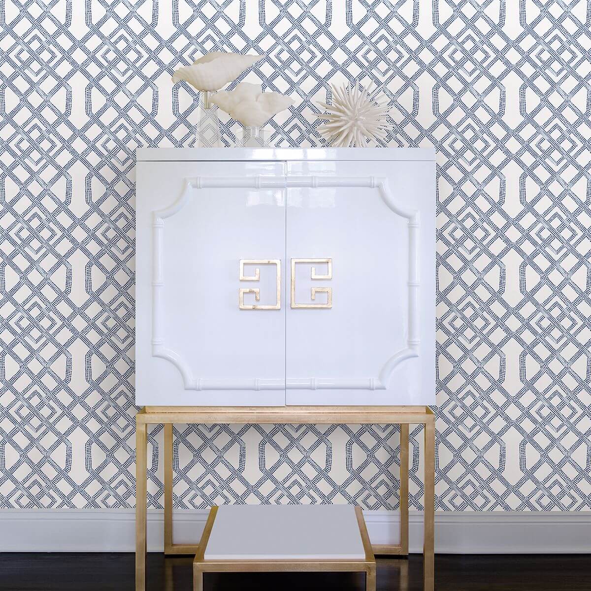 traverse-blue-trellis-wallpaper-york-wallcoverings-2861-25708 - York Wallcoverings Wallpaper