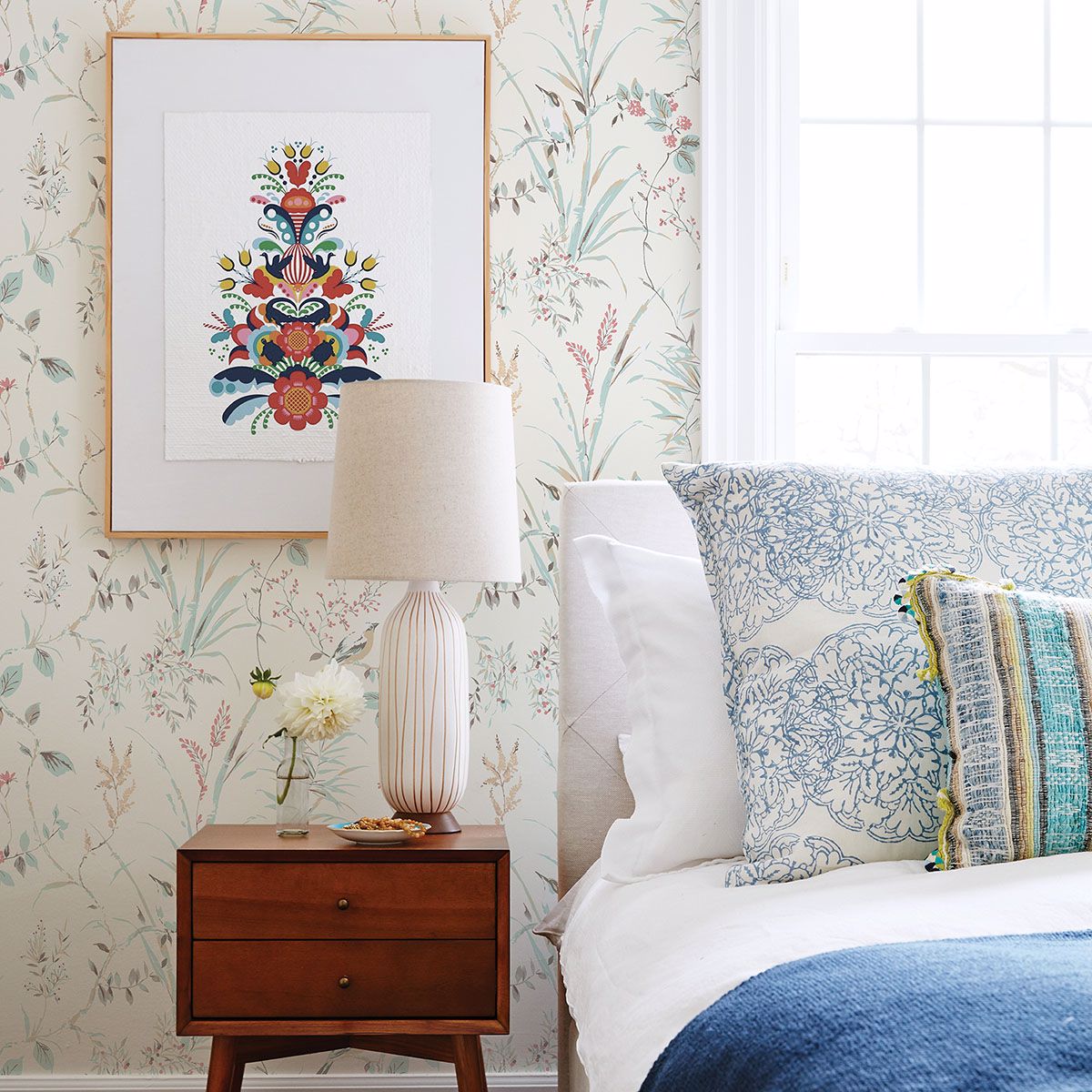 mariko-blue-botanical-wallpaper-york-wallcoverings-uw25886