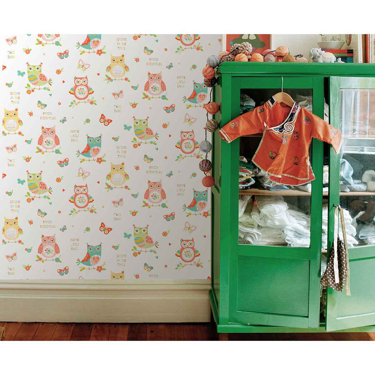 Flynn White Owls Wallpaper - York Wallcoverings - FD41923 - York Wallcoverings Wallpaper