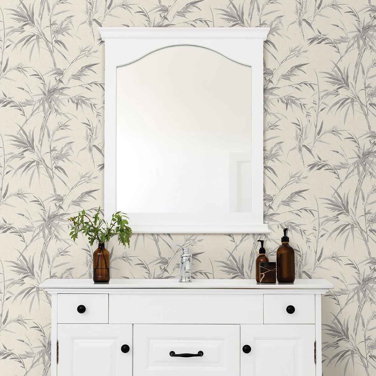 Hali Silver Fronds Wallpaper - York Wallcoverings - 2979-37376-5 - York Wallcoverings Wallpaper