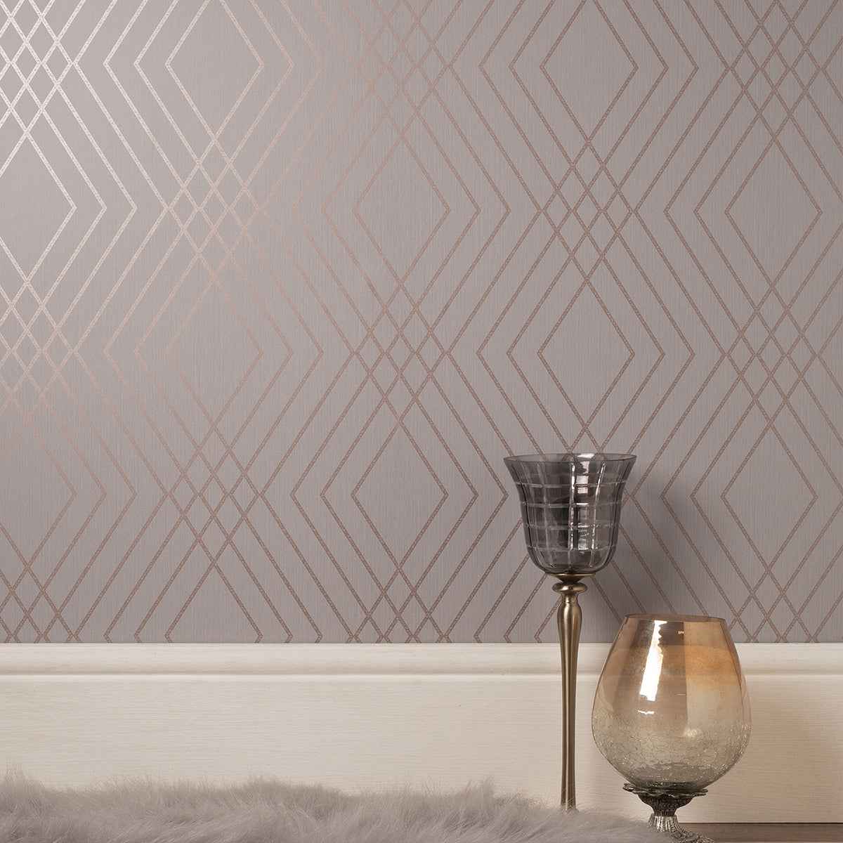 Shard Grey Trellis Wallpaper - York Wallcoverings - FD42604