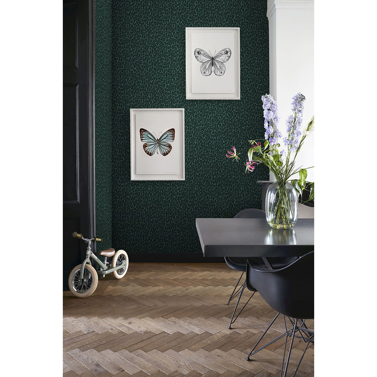 cicely-green-leopard-skin-wallpaper-york-wallcoverings-dd139154 - York Wallcoverings Wallpaper