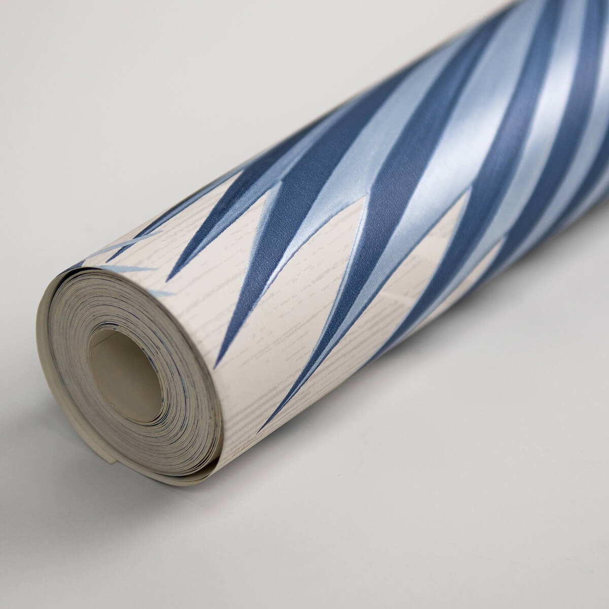 summer-palm-blue-tropical-wallpaper-york-wallcoverings-2927-40102 - York Wallcoverings Wallpaper