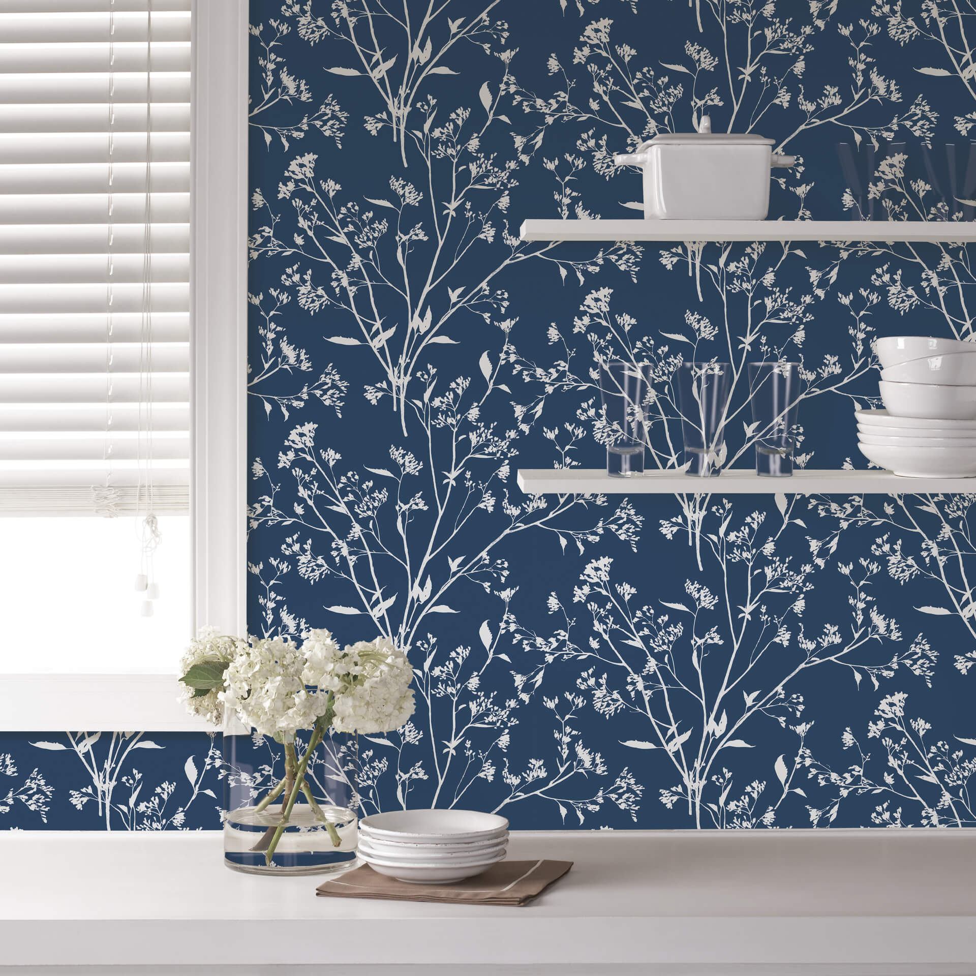 southport-navy-delicate-branches-wallpaper-york-wallcoverings-2927-80712 - York Wallcoverings Wallpaper