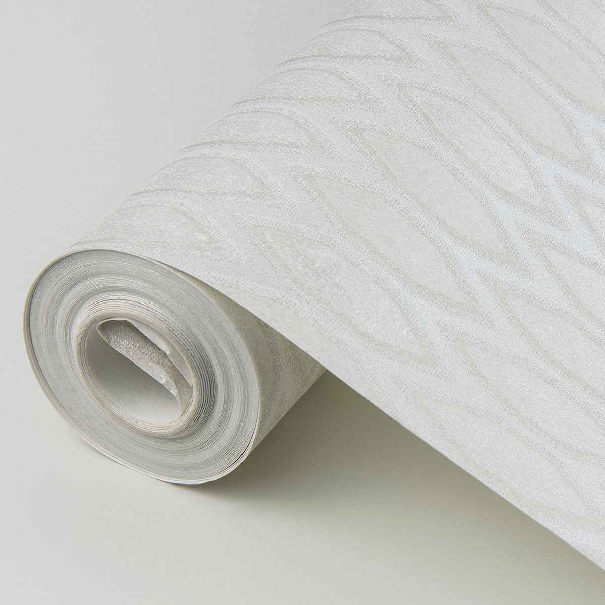 Damour Cream Hexagon Ogee Wallpaper - York Wallcoverings - 4019-86462 - York Wallcoverings Wallpaper