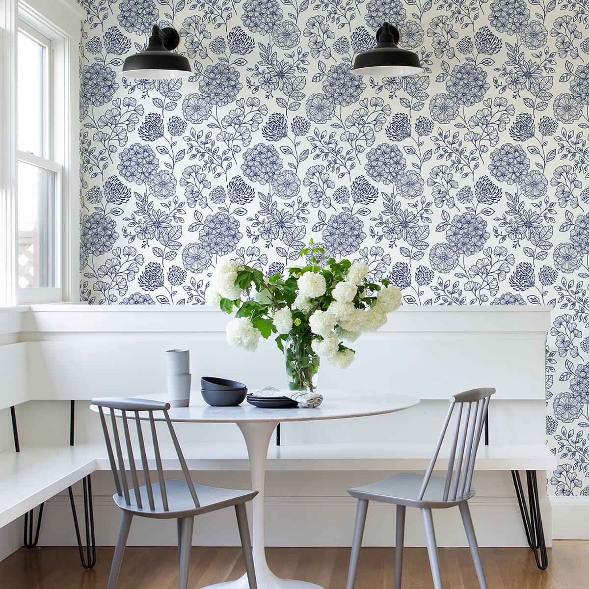 ada-blue-floral-wallpaper-york-wallcoverings-2975-26205 - York Wallcoverings Wallpaper
