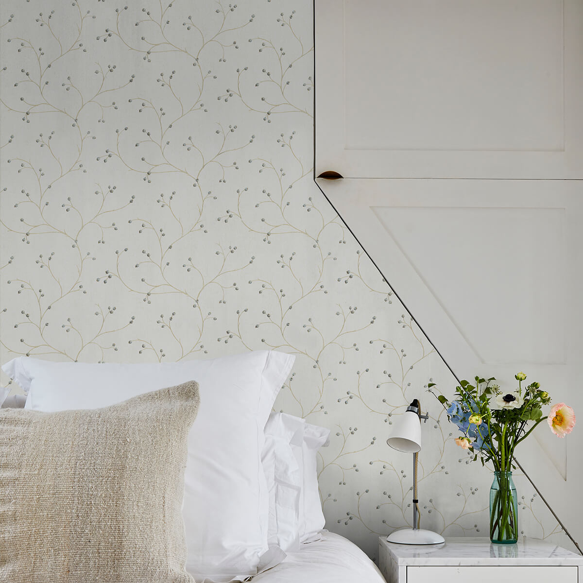 rosehip-cream-trails-wallpaper-york-wallcoverings-3123-16156 - York Wallcoverings Wallpaper