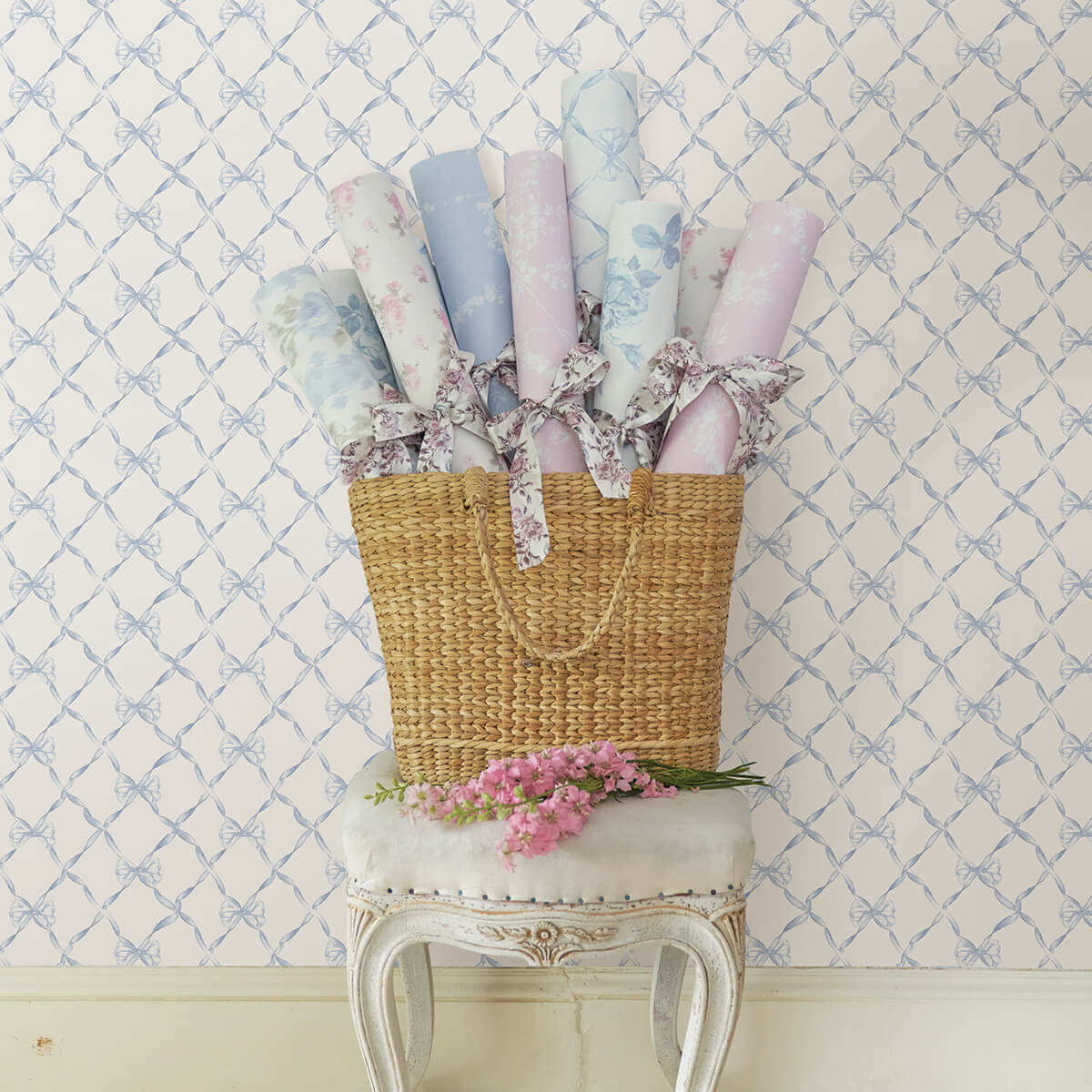 baby-bow-blue-bella-ribbon-ribbon-trellis-wallpaper-york-wallcoverings-ast4168 - York Wallpaper Wallpaper