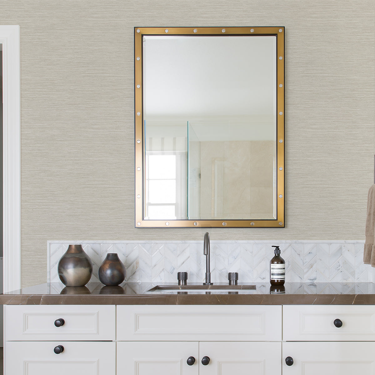 cantor-beige-faux-grasscloth-wallpaper-york-wallcoverings-4025-82538 - York Wallpaper Wallpaper