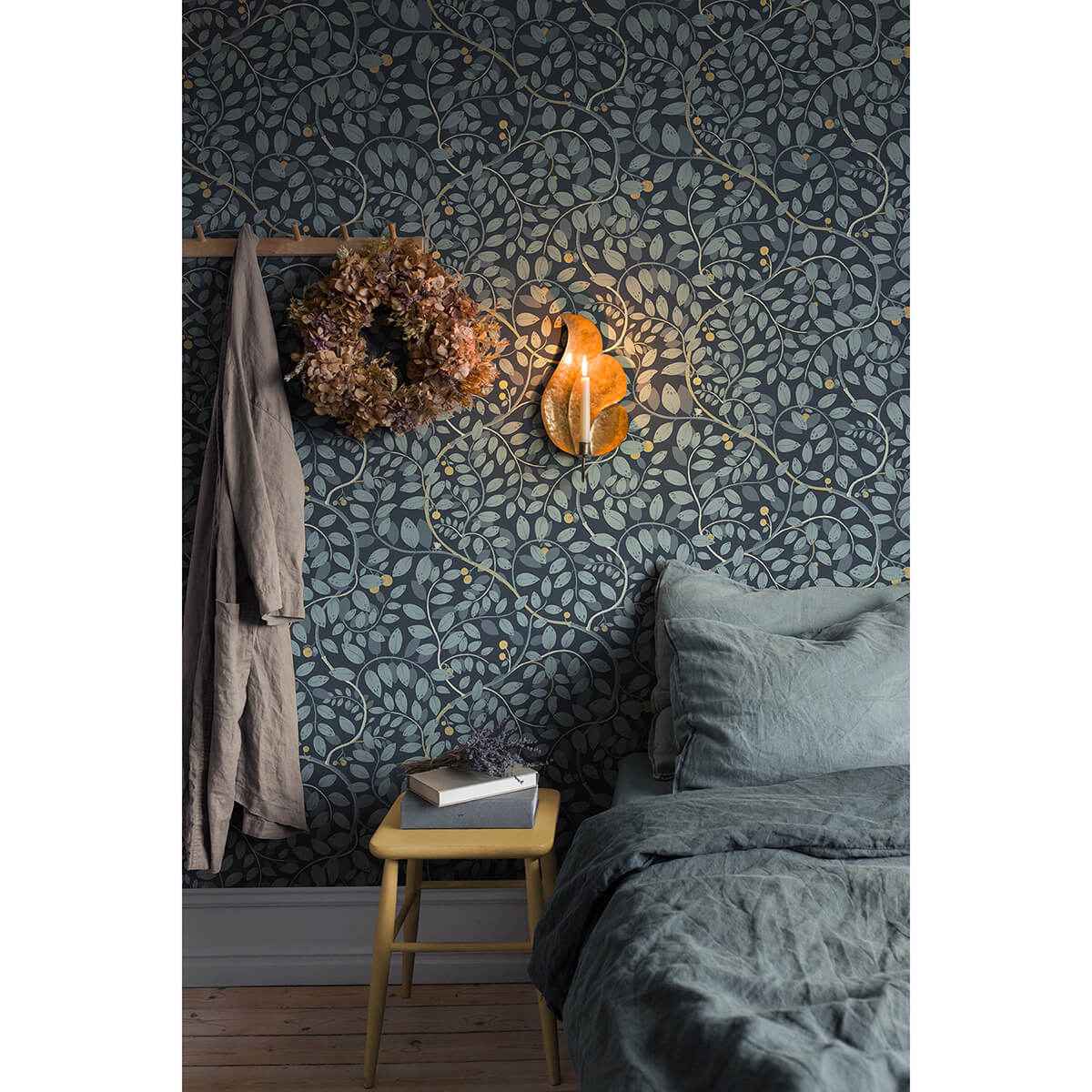 Kirke Blue Leafy Vines Wallpaper - York Wallcoverings - 2932-65106 - York Wallcoverings Wallpaper