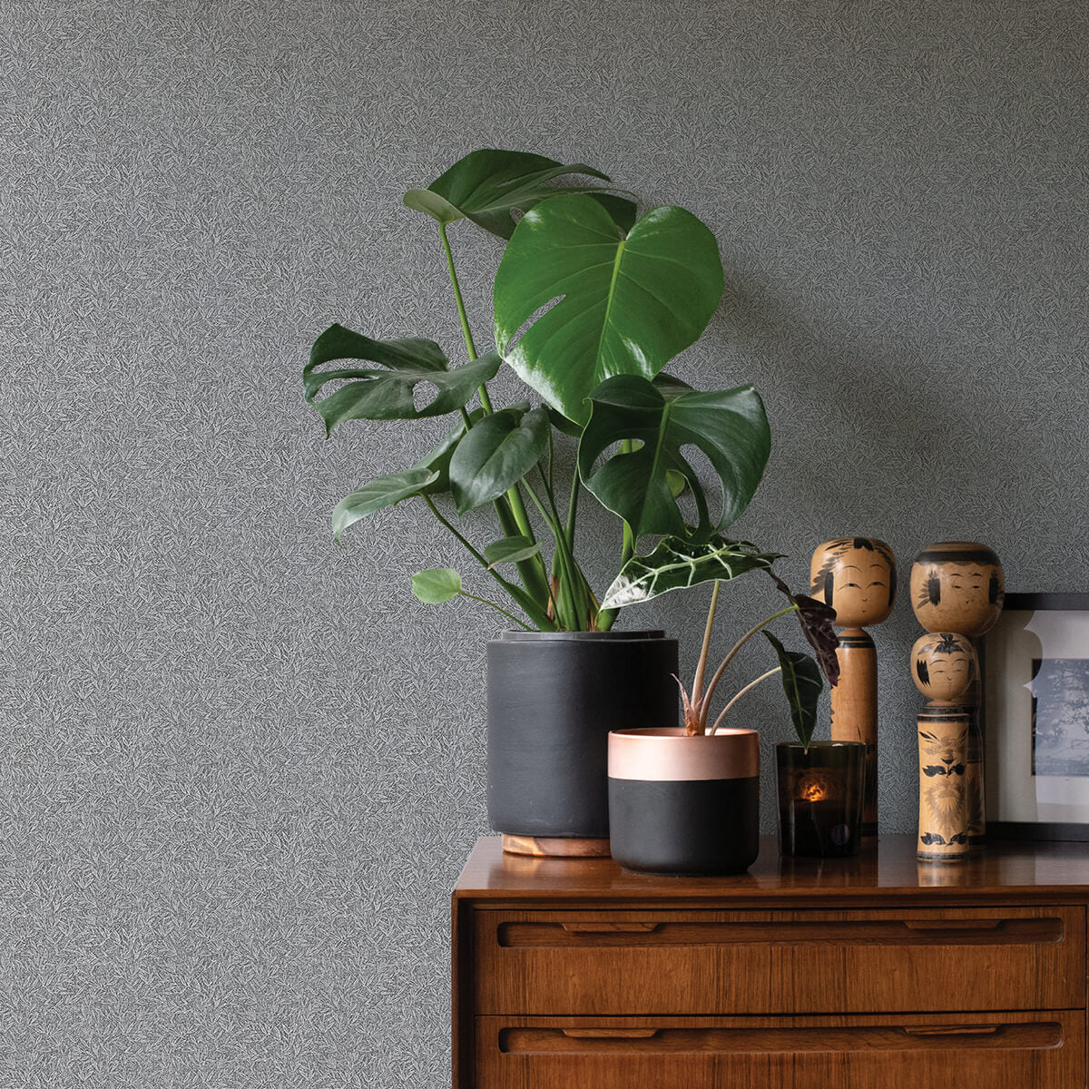 sayuri-charcoal-leaf-trail-wallpaper-york-wallcoverings-4035-37837-2 - York Wallpaper Wallpaper