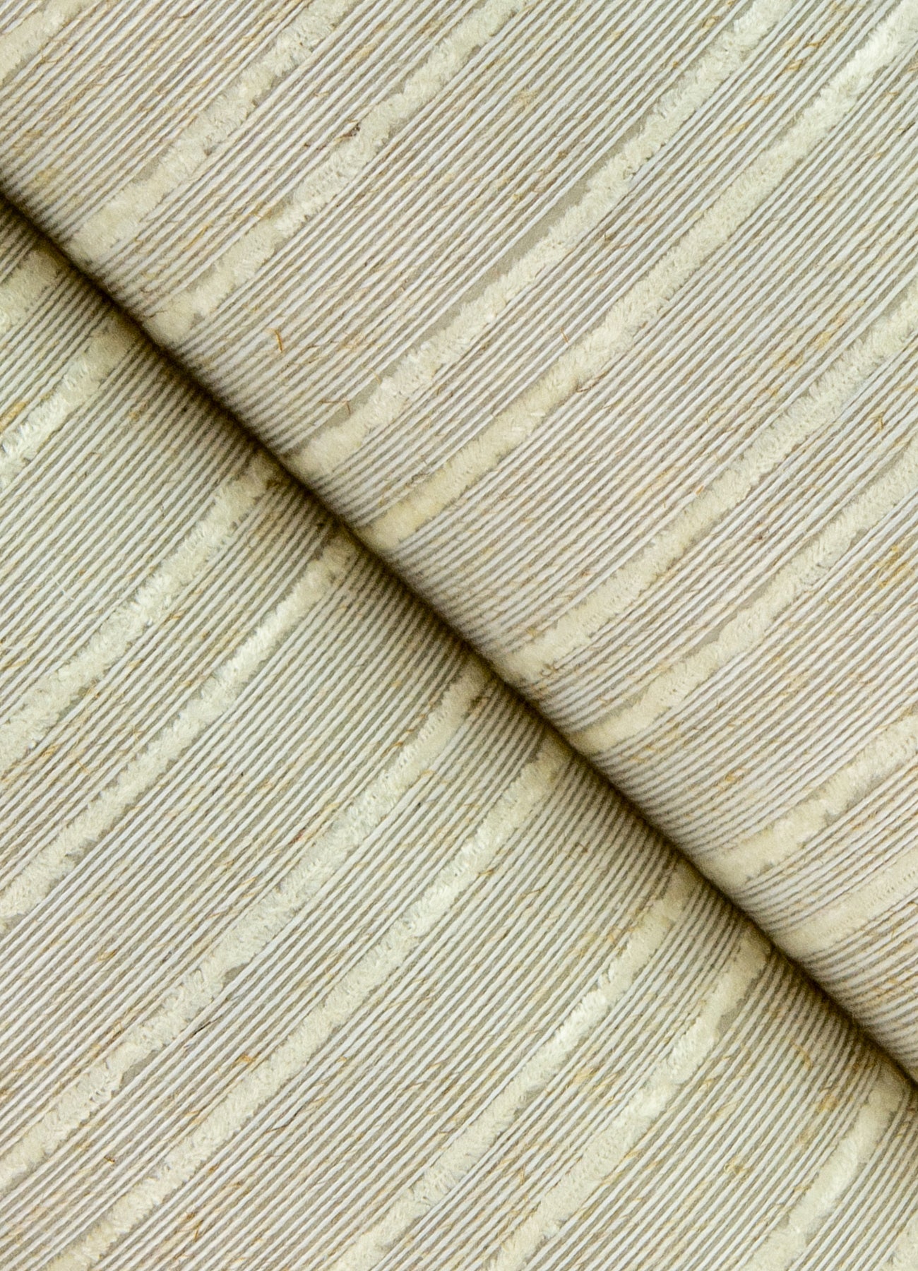 liqin-light-grey-string-wallpaper-york-wallcoverings-2923-88030