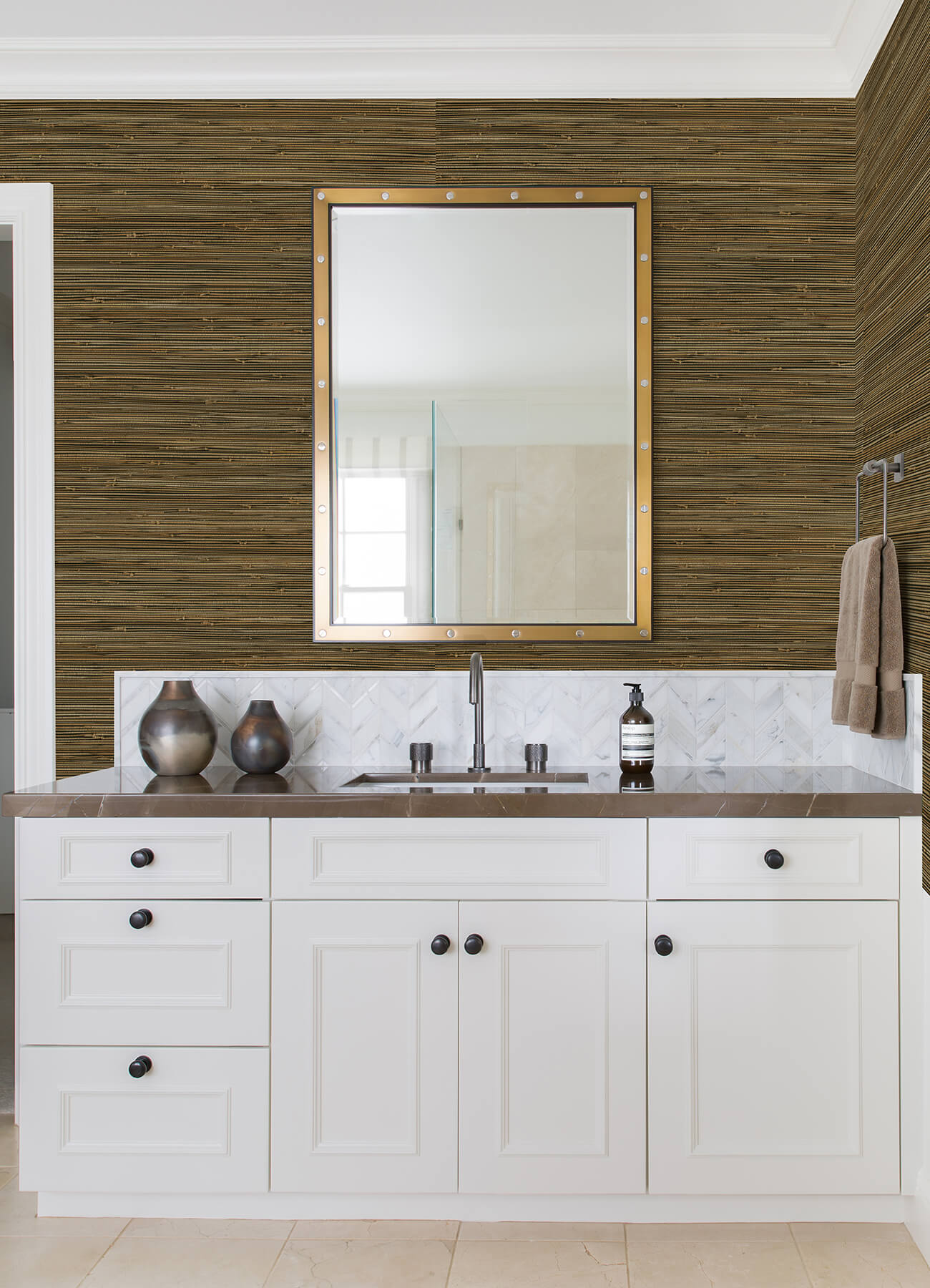 mayleen-black-grasscloth-wallpaper-york-wallcoverings-2923-88047 - York Wallcoverings Wallpaper