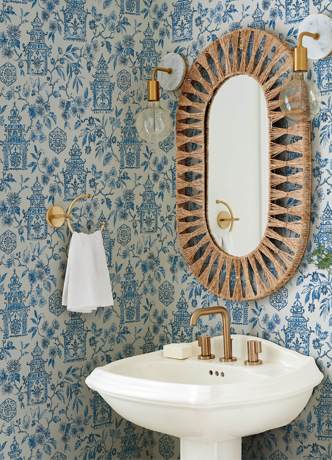 helaine-blue-pagoda-wallpaper-york-wallcoverings-4081-26310 - York Wallcoverings Wallpaper