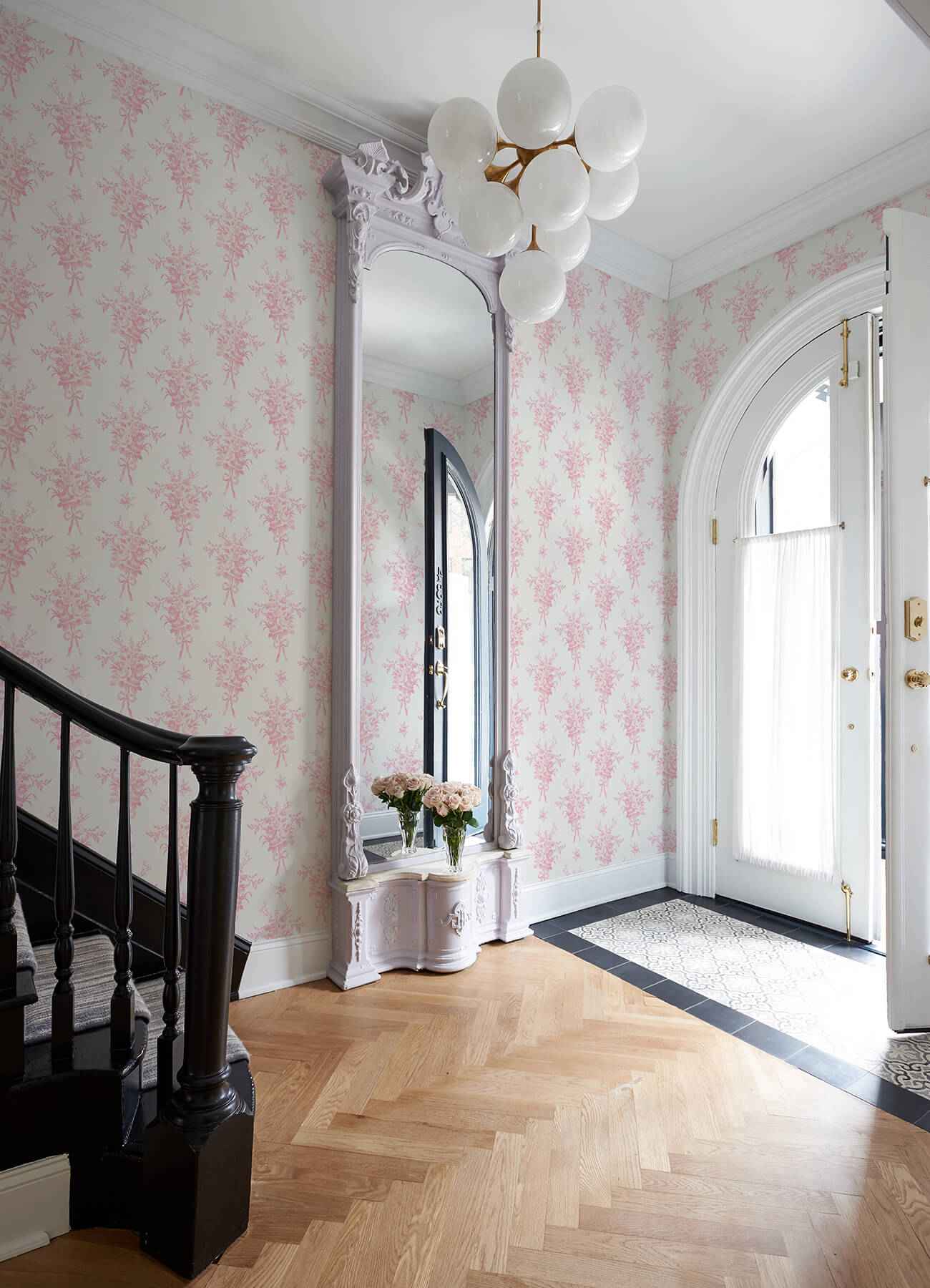 Rosie Arrangements Kiss Pink Bouquet Toss Wallpaper - York Wallcoverings - AST4652 - York Wallcoverings Wallpaper