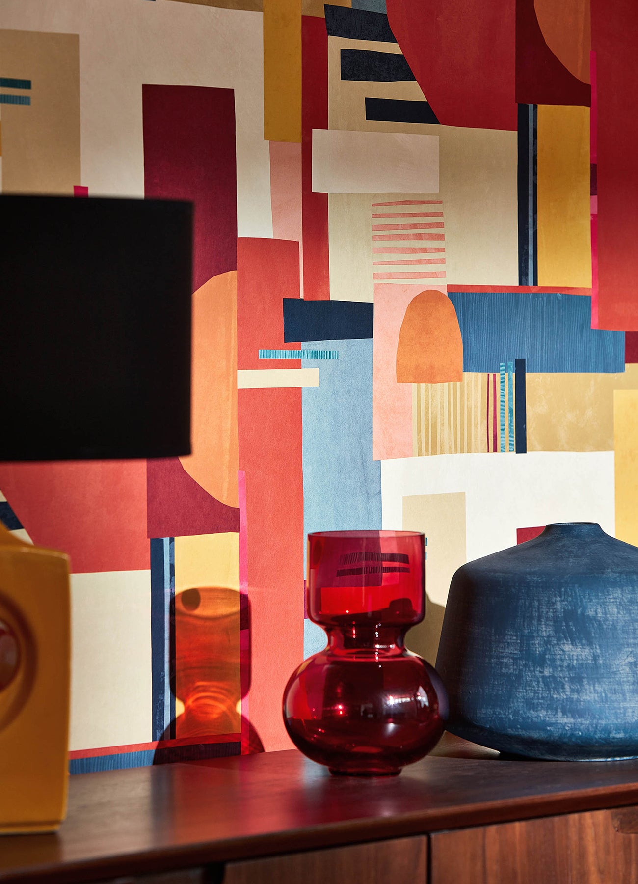 rhodes-red-blocs-wallpaper-york-wallcoverings-cep50130w - York Wallcoverings Papel pintado