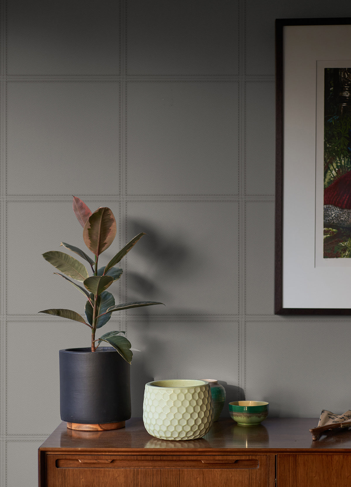 avenue-grey-leather-wallpaper-york-wallcoverings-4041-419009 - York Wallcoverings Wallpaper
