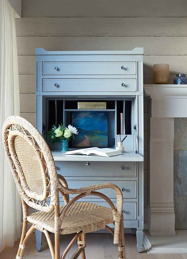 Morgan White Distressed Wood Wallpaper - York Wallcoverings - 4072-70010 - York Wallcoverings Wallpaper