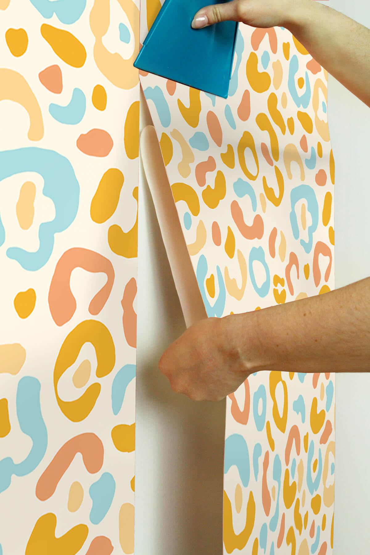 multi-warm-leopard-spots-peel-and-stick-wallpaper-york-wallcoverings-aes4797 - York Wallcoverings Wallpaper