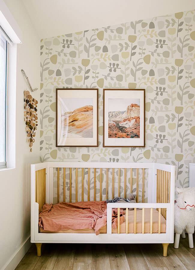 juni-neutral-abstract-tulips-wallpaper-york-wallcoverings-4066-26537 - York Wallcoverings Wallpaper
