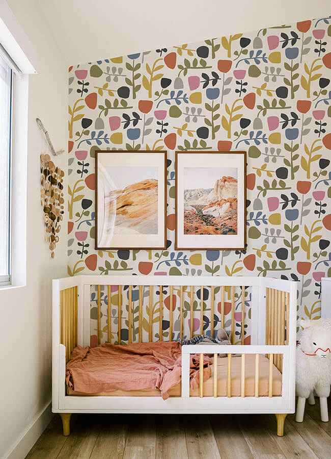 Juni Multicolor Abstract Tulips Wallpaper - York Wallcoverings - 4066-26538 - York Wallcoverings Wallpaper