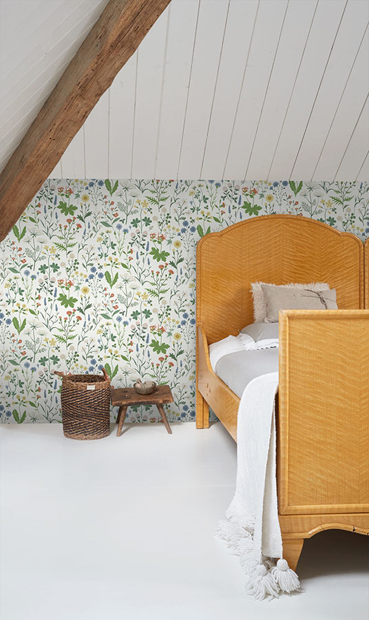fiore-green-wildflowers-wallpaper-york-wallcoverings-dd139390 - York Wallpaper Wallpaper
