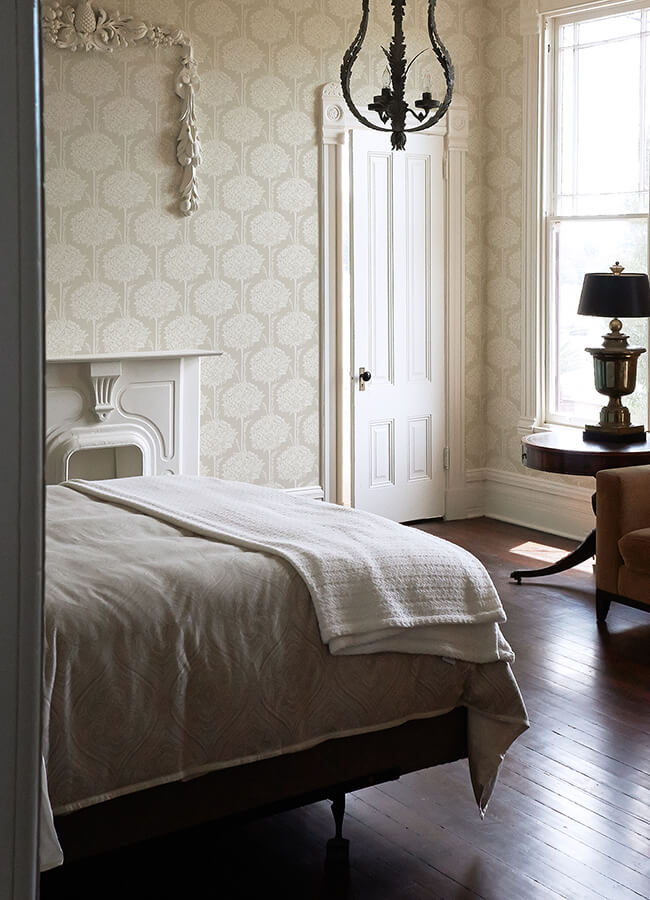 zaria-taupe-topiary-wallpaper-york-wallcoverings-4074-26626 - York Wallpaper Wallpaper