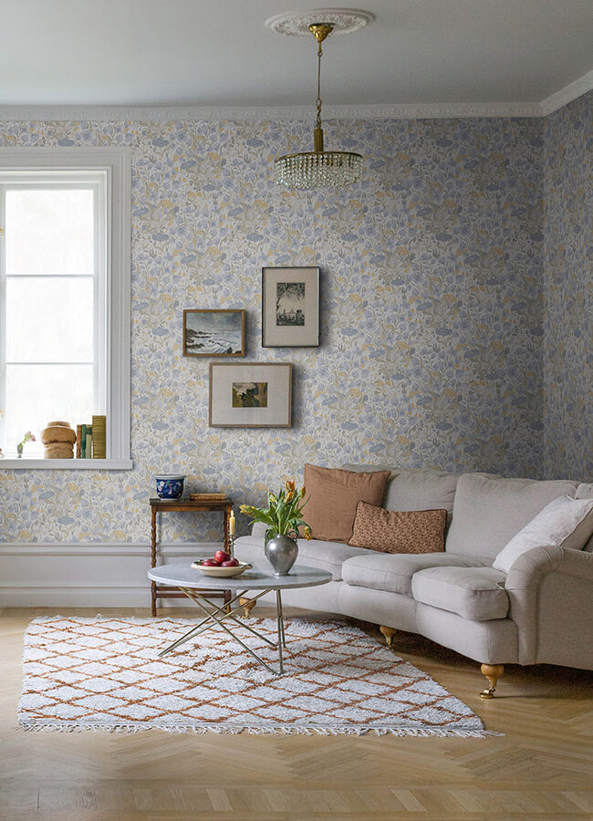 hava-light-blue-meadow-flowers-wallpaper-york-wallcoverings-4143-22010 - York Wallcoverings Wallpaper