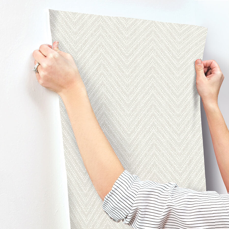 glynn-silver-chevron-wallpaper-york-wallcoverings-4122-26651 - York Wallcoverings Wallpaper