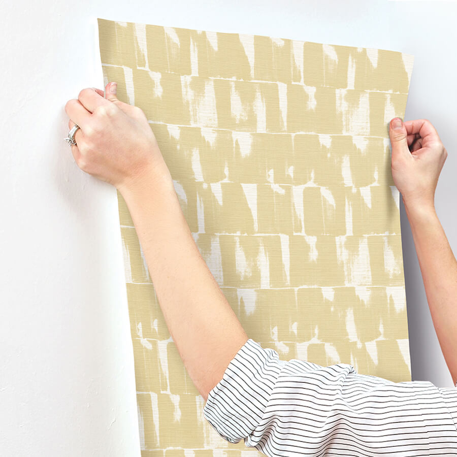 bancroft-gold-artistic-stripe-wallpaper-york-wallcoverings-4122-27021 - York Wallcoverings Wallpaper