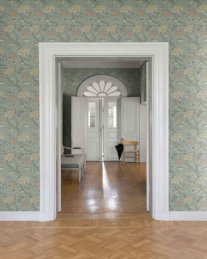 Cray Light Blue Floral Trail Wallpaper - York Wallcoverings - 4153-82034 - York Wallcoverings Wallpaper
