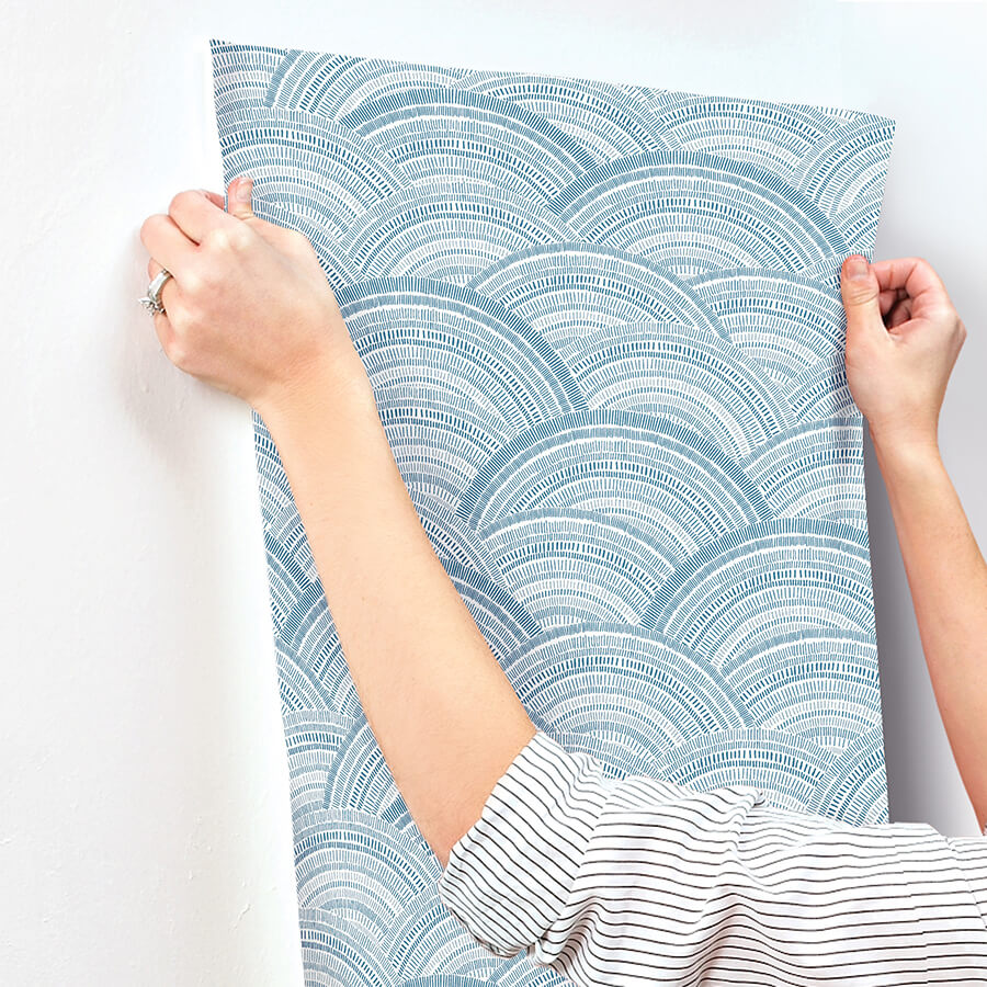 encircle-indigo-geometric-wallpaper-york-wallcoverings-4146-27200 - York Wallcoverings Wallpaper