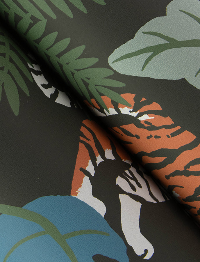 caspian-grey-jungle-prowl-wallpaper-york-wallcoverings-4146-27250