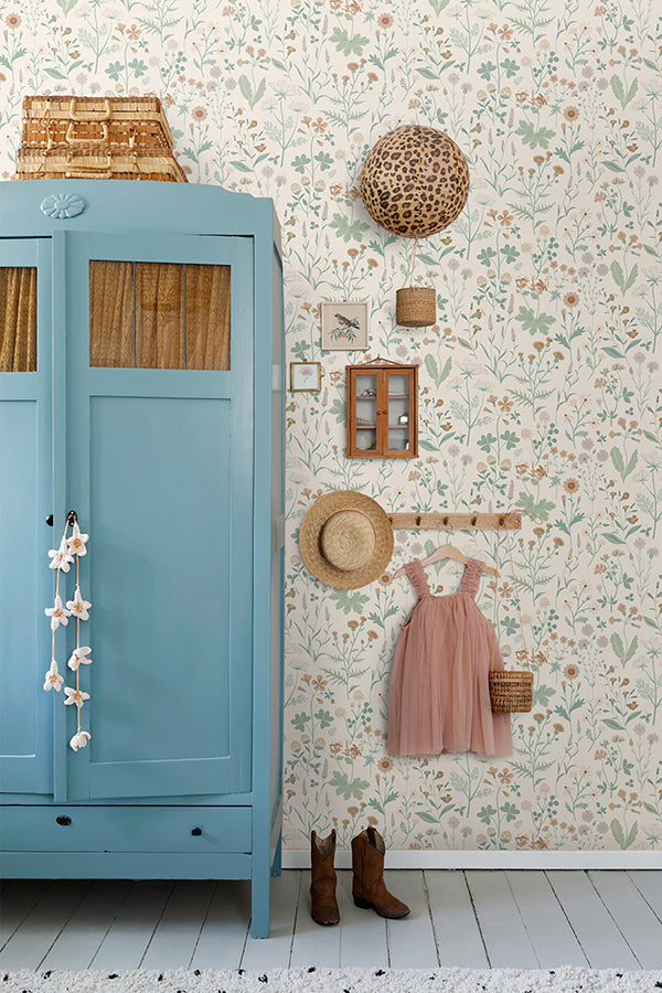letitia-cream-summer-meadows-wallpaper-york-wallcoverings-dd139481 - York Wallcoverings Wallpaper