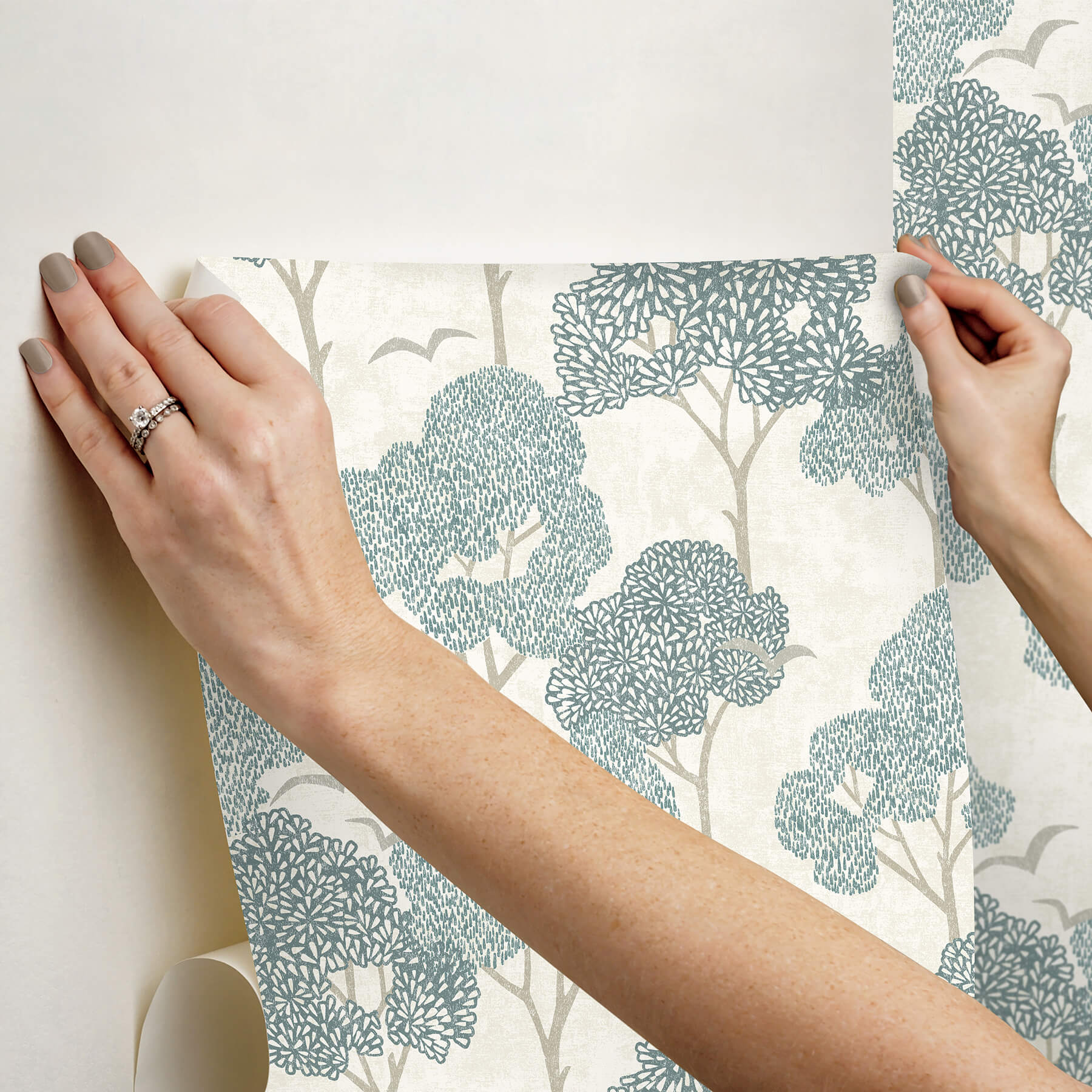millie-blue-peel-and-stick-wallpaper-york-wallcoverings-nus6221 - York Wallcoverings Wallpaper