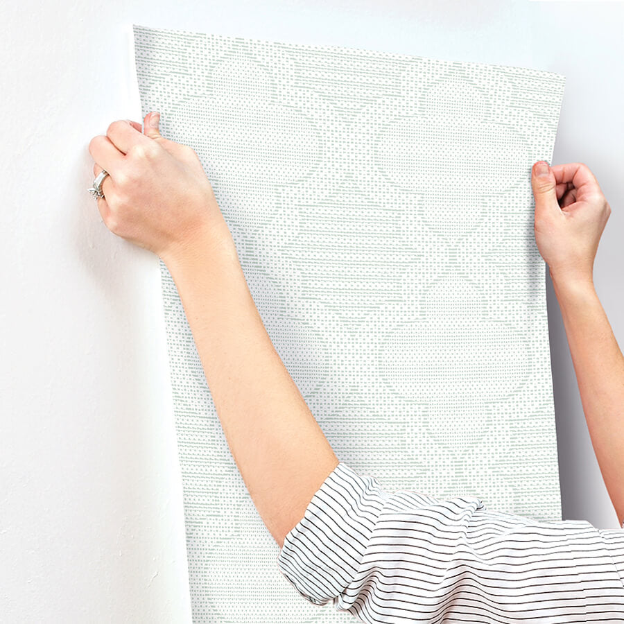 ernest-turquoise-quilted-quatrefoil-wallpaper-york-wallcoverings-4135-27288 - York Wallcoverings Wallpaper