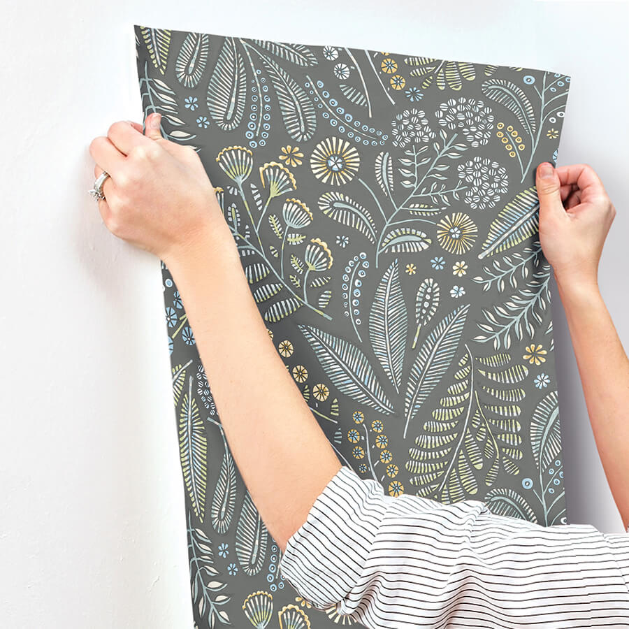 briar-grey-floral-wallpaper-york-wallcoverings-4135-27297 - York Wallcoverings Wallpaper