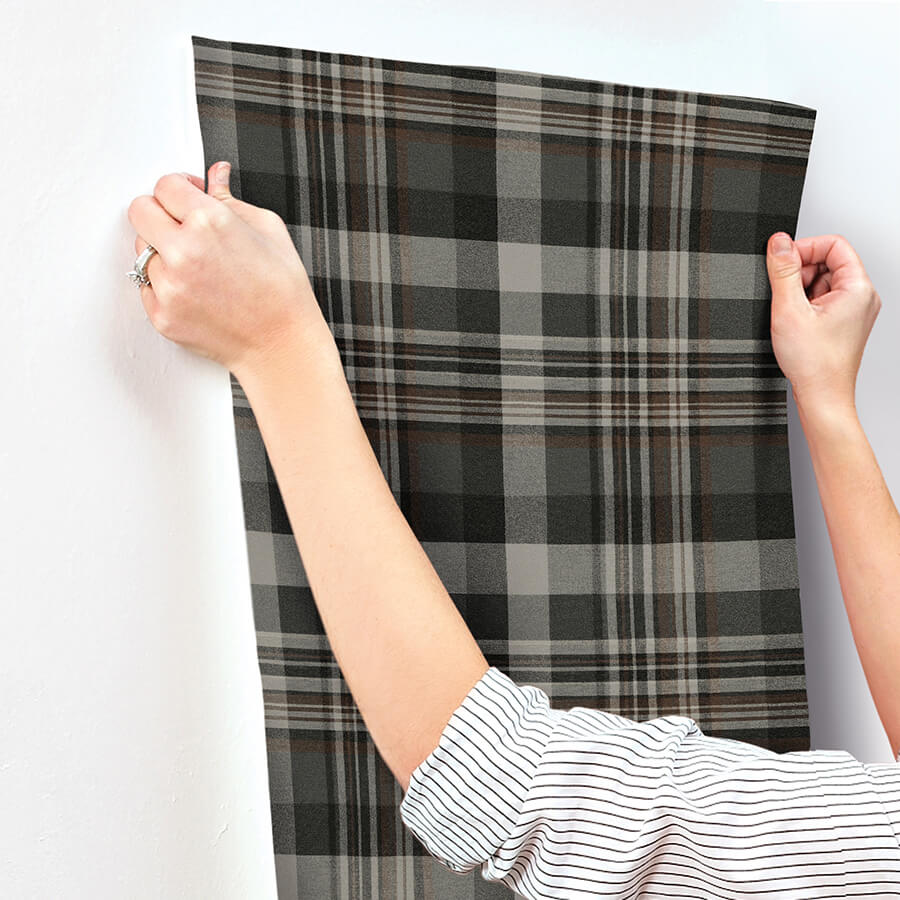 dutton-plaid-charcoal-wallpaper-york-wallcoverings-4142-72632 - York Wallcoverings Wallpaper