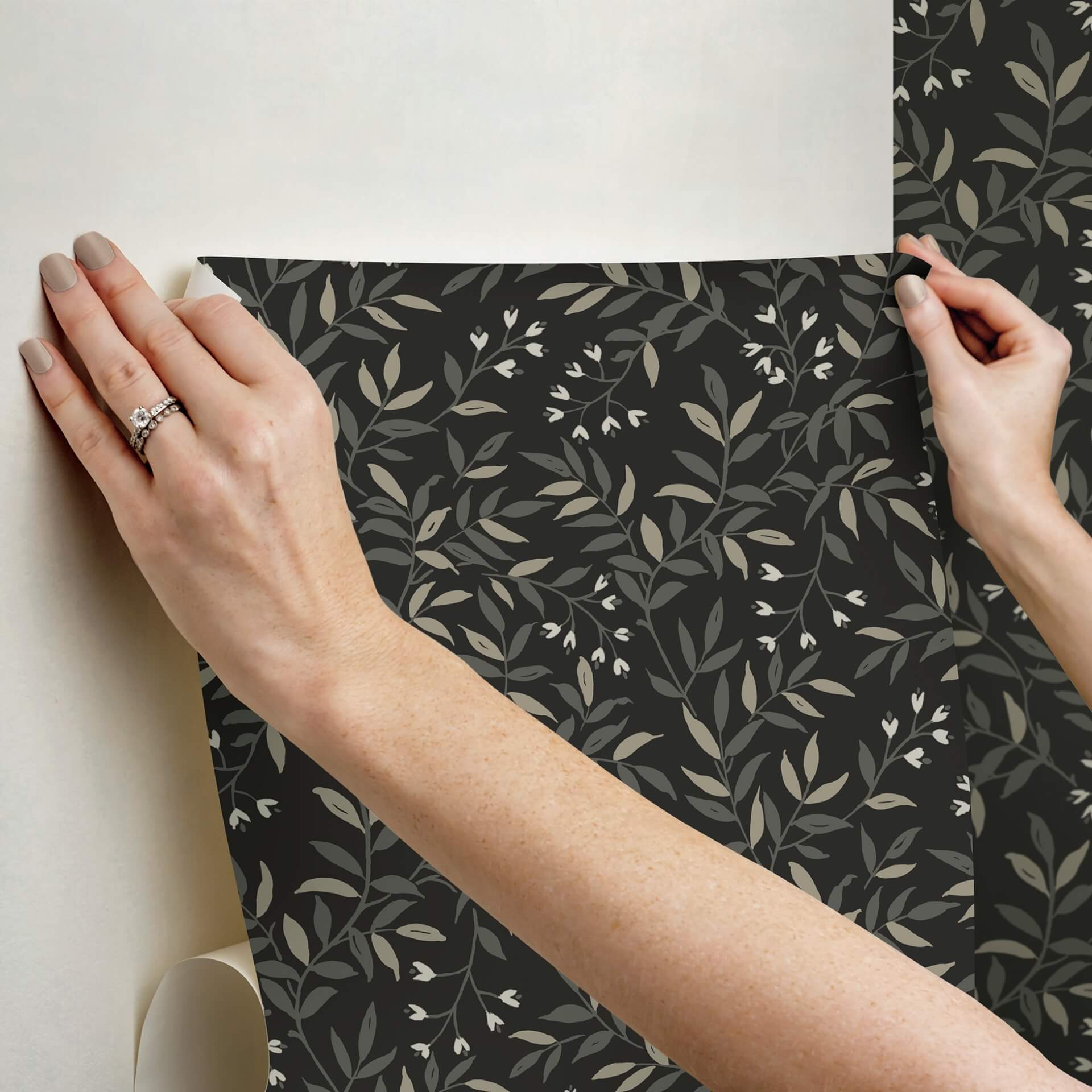 olivia-black-peel-and-stick-wallpaper-york-wallcoverings-nu6431 - York Wallcoverings Wallpaper