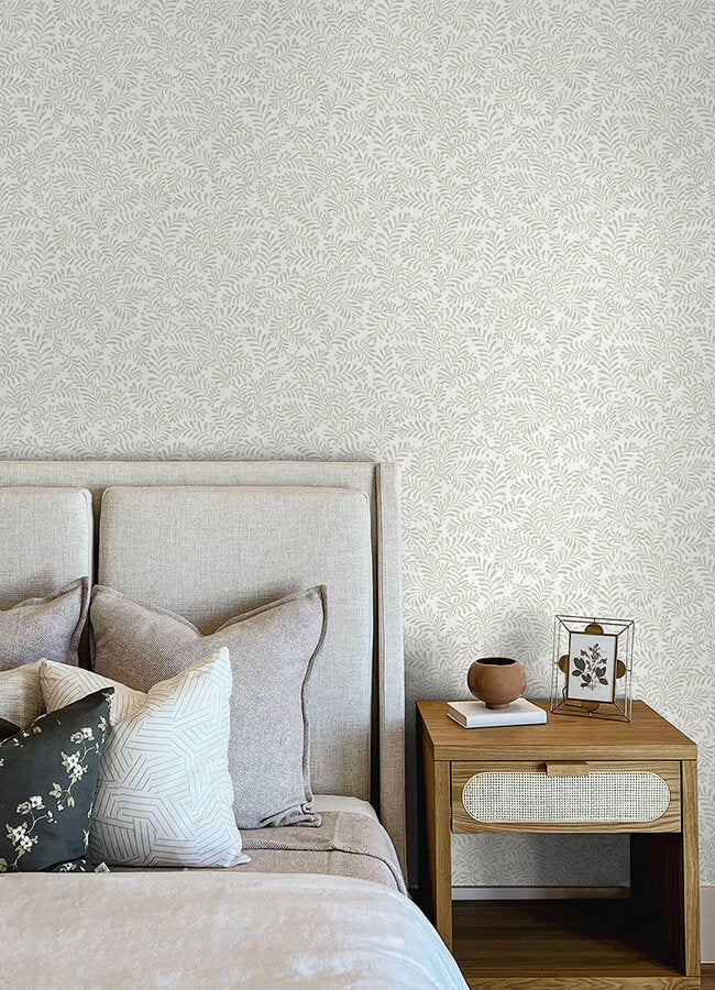 chrysantha-light-grey-berry-branches-wallpaper-york-wallcoverings-4148-27445 - York Wallcoverings Papel pintado