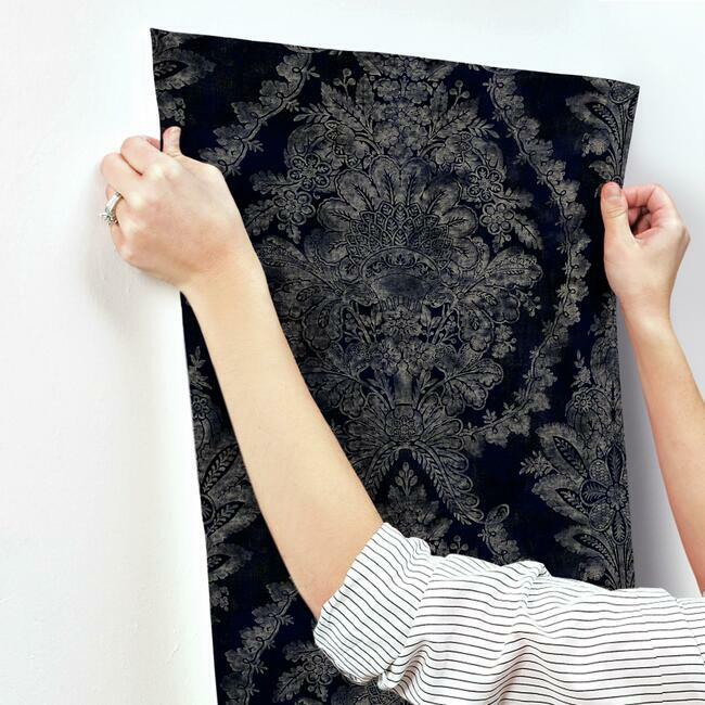 charleston-damask-wallpaper-navy-york-wallcoverings-kt2215