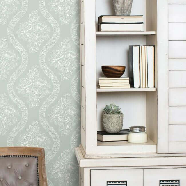coverlet-floral-wallpaper-white-on-rainy-day-york-wallcoverings-mh1598 - York Wallcoverings Wallpaper
