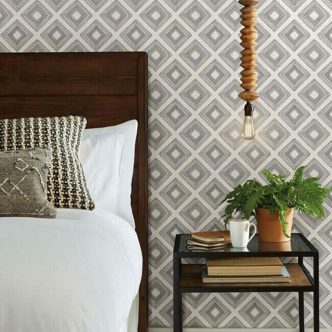 diamond-sketch-wallpaper-black-on-white-york-wallcoverings-me1579 - York Wallcoverings Wallpaper