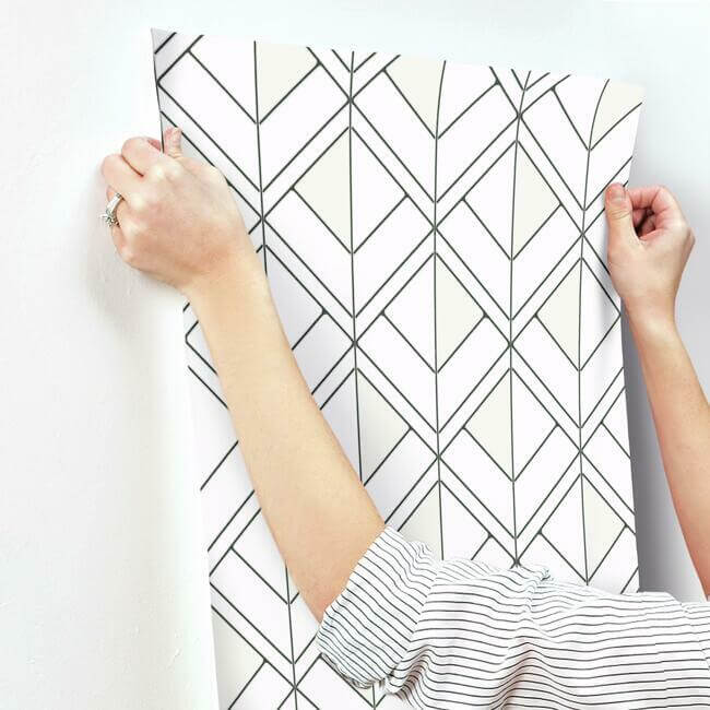 diamond-shadow-white-wallpaper-york-wallcoverings-gm7552 - York Wallcoverings Wallpaper
